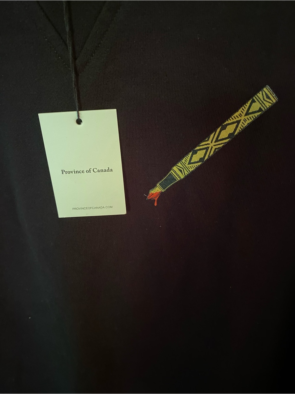 New! Province of Canada’The Madness’ Sweatshirt Netflix Series Filmed Ontario 🇨🇦 - Picture 3 of 5